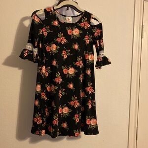 Jenna and Jessie dress or tunic top